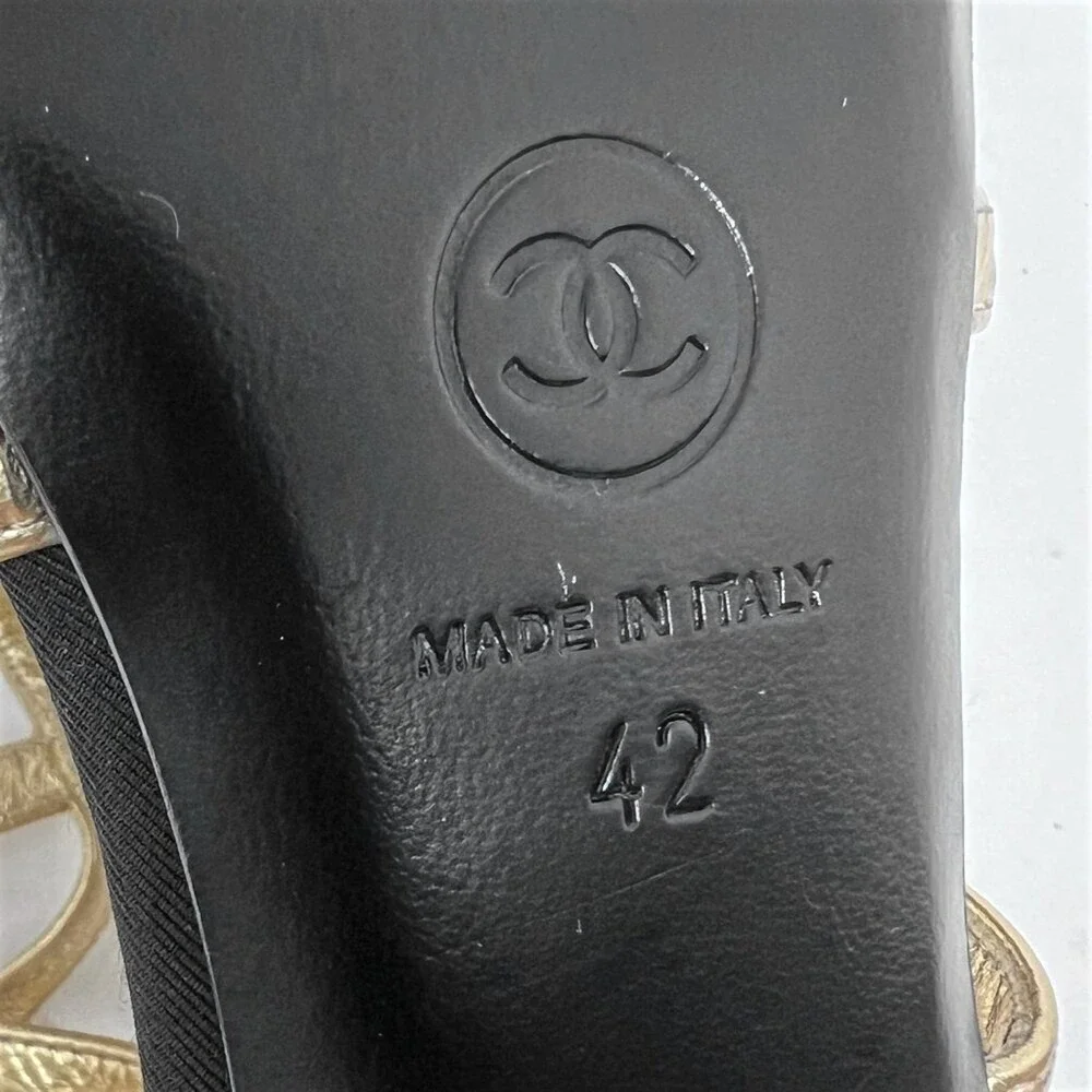 Chanel Black Gold Strappy‎ Heels CC Cap Toe Sandals Pumps Size 42